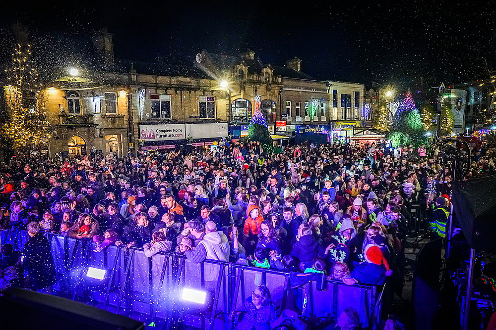 Thousands enjoy Burnley’s Christmas Lights Switch-On